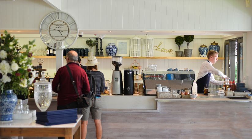 Canberra cafe and restaurant serving customers pre-covid