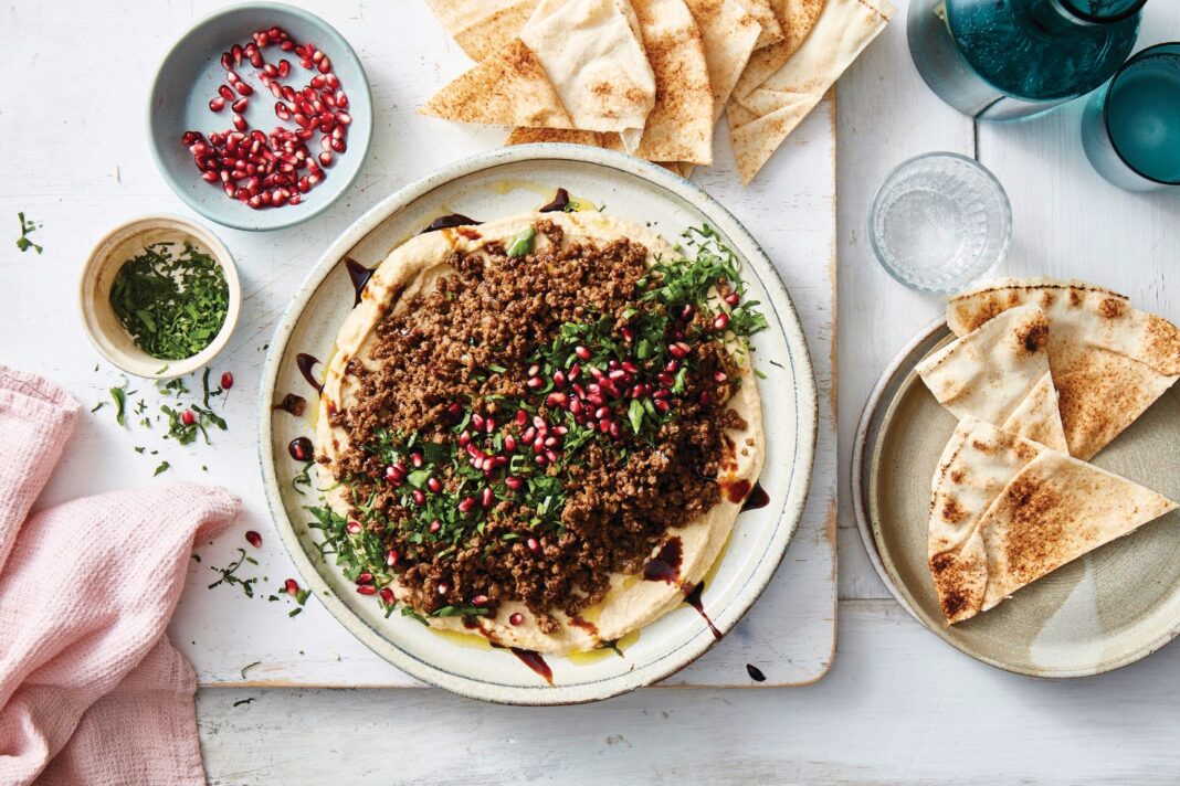 hummus with spiced lamb