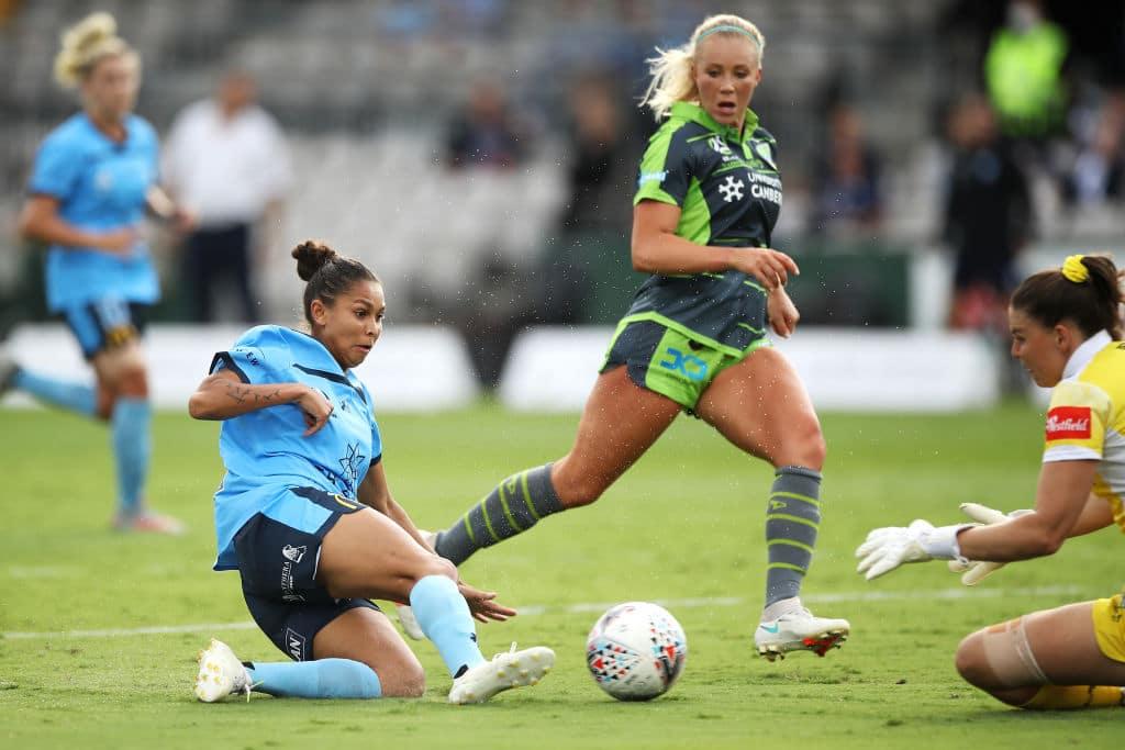 SYDNEY, AUSTRALIA - FEBRUARY 08: Allira Toby of Sydney FC shoots during the round seven W-League match between Sydney FC and Canberra United at Netstrata Jubilee Oval, on February 08, 2021, in Sydney, Australia. (Photo by Mark Kolbe/Getty Images)