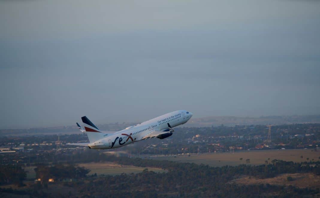 Rex Boeing aircraft taking off from Melbourne Airport