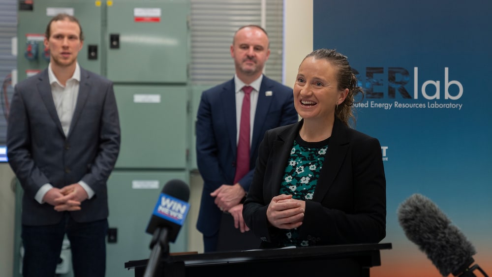 Heather Logie; Dr Bjorn Sturmberg and Chief Minister Andrew Barr in the background. Picture supplied by the ANU.