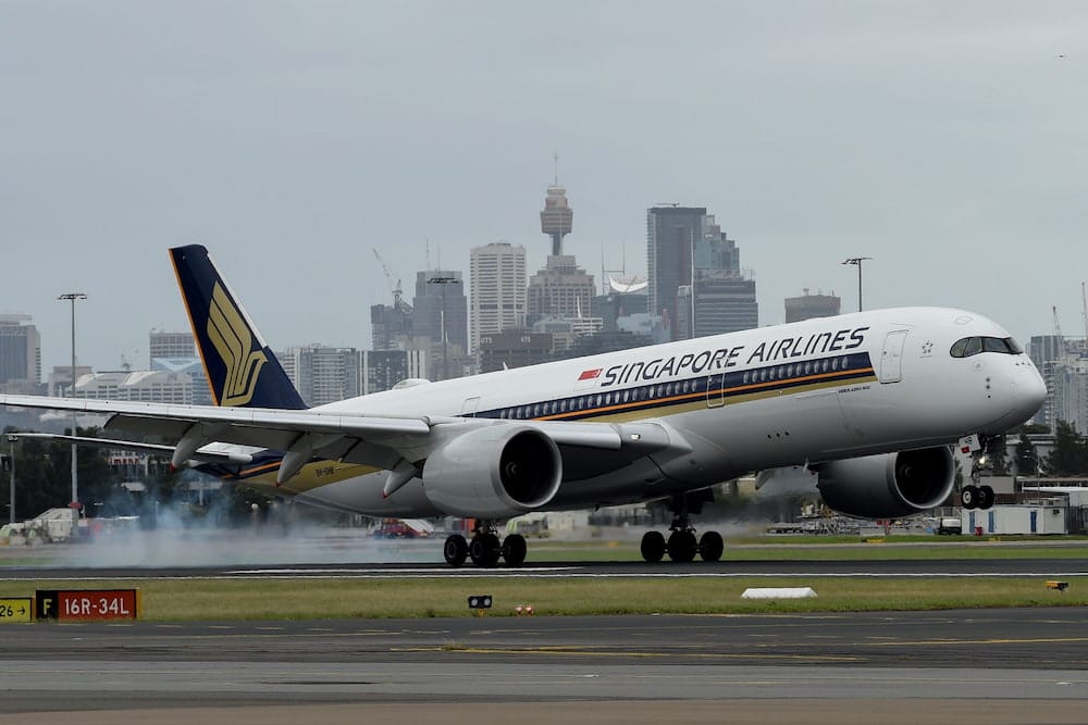 Singapore Australia flights