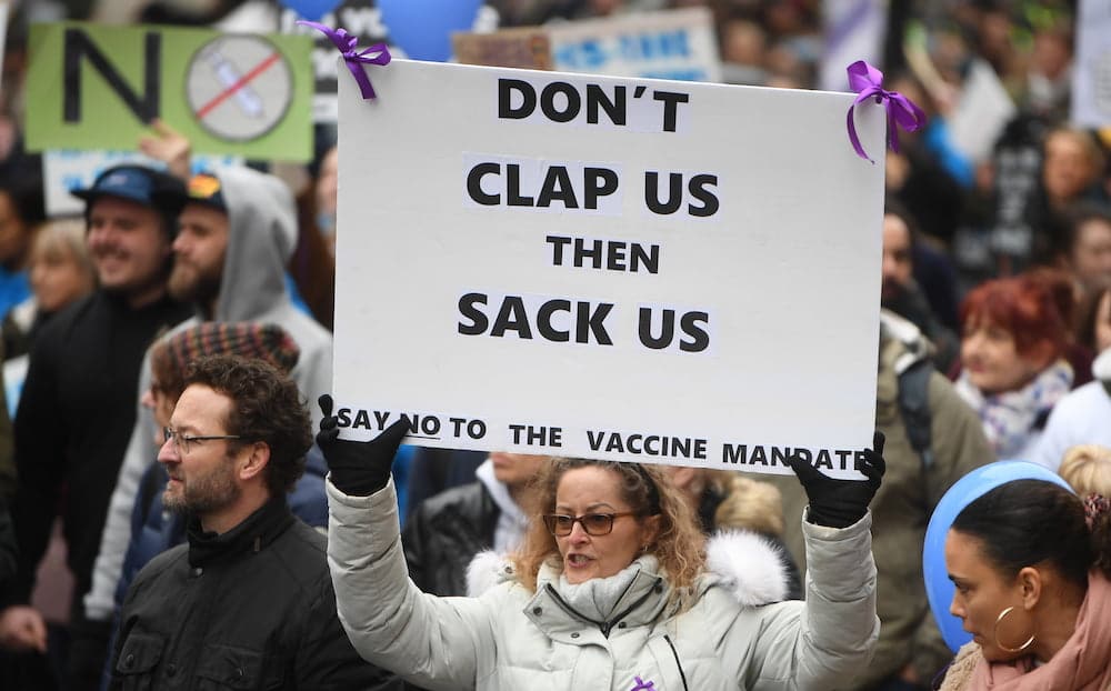 vaccine mandate protest