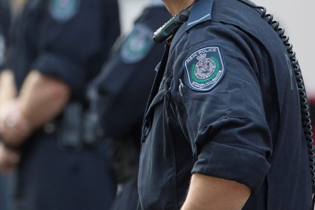 NSW police badges seen on 3 unidentified officers wearing uniforms