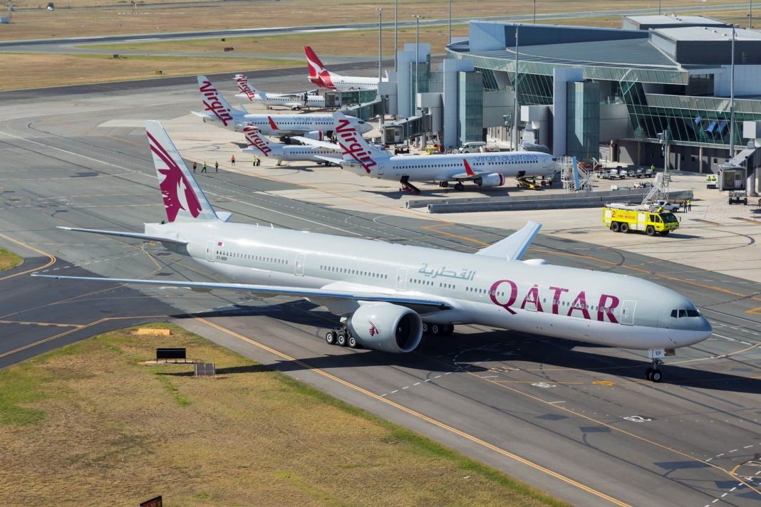 Qatar Airways jet on the tarmac at Canberra Airport