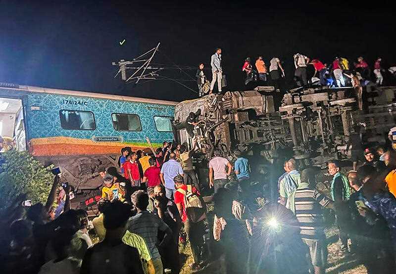 Indian train collision kills at least 80, injures 850